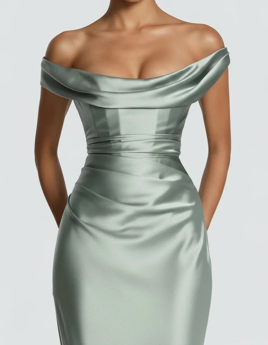 Amarante · La Robe En Satin Drapée À Une Épaule — photo 12