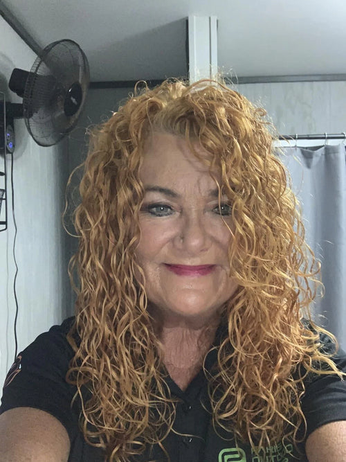 La Brosse Curl – Des Boucles Définies, Zéro Frisottis — photo d'un client 6